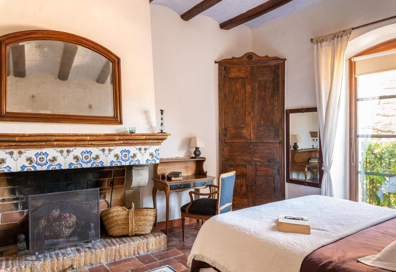 ホテル El Palauet De Monells - Adults Only エクステリア 写真